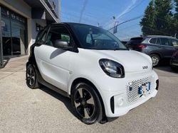 Bianco pastello Usata 2021 Smart ForTwo Electric Drive Passion Due volumi | 7490 € (Super prezzo)