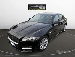Nero Usata 2016 Jaguar XF R-Sport Tre volumi | 15.000 € (Cara)