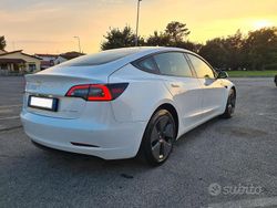Usata 2020 Tesla Model 3 Tre volumi | 28.000 € (Cara)