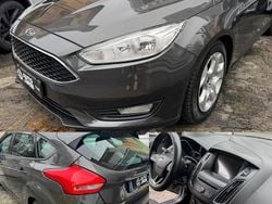 Grigio Usata 2017 Ford Focus Titanium Tre volumi | 8400 € (Buon prezzo)
