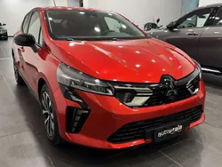 Rosso Nuova 2024 Mitsubishi Colt Invite Tre volumi | 16.990 € (Buon prezzo)