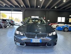Grigio Usata 2020 BMW 320 Luxury Line Station wagon | 24.500 € (Buon prezzo)