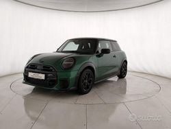 Verde Usata 2025 Mini John Cooper Works Due volumi | 36.500 € (Molto cara)