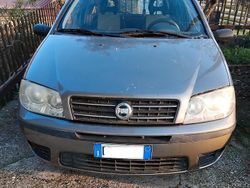 Marrone Usata 2006 Fiat Punto Tre volumi | 1500 € (Buon prezzo)