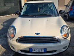 Usata 2009 Mini ONE Due volumi | 2499 € (Ottimo prezzo)
