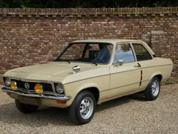 Grigio Usata 1975 Opel Ascona S Tre volumi | 12.500 €