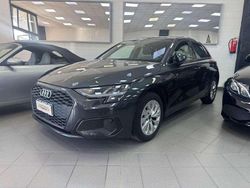 Grigio metallizzato Usata 2022 Audi A3 e-tron Business Due volumi | 26.500 € (Buon prezzo)