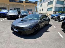 Grigio Usata 2015 BMW i8 Coupé | 61.900 € (Buon prezzo)
