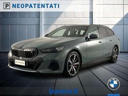 Cape york green metallizzato Usata 2025 BMW i5 M Sport Tre volumi | 74.890 € (Cara)