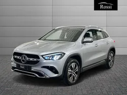 Bianco Nuova 2025 Mercedes GLA200 SUV | 48.400 € (Buon prezzo)