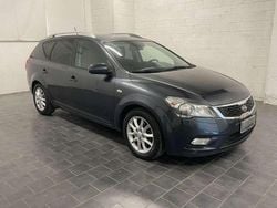 Grigio Usata 2012 Kia Ceed Platinum Due volumi | 4950 € (Buon prezzo)