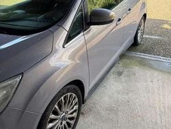 Grigio Usata 2011 Ford Grand C-Max Titanium Monovolume | 4000 €