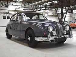Grigio Usata 1960 Jaguar MK II Tre volumi | 41.000 €