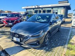 Grigio Usata 2021 Hyundai i30 Prime Tre volumi | 14.900 € (Buon prezzo)