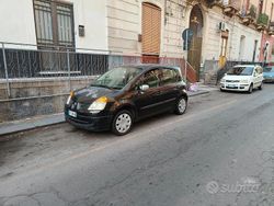 Usata 2005 Renault Modus Monovolume | 3000 € (Molto cara)
