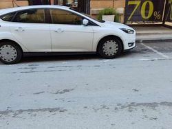 Bianco Usata 2016 Ford Focus Business Edition Tre volumi | 8500 € (Buon prezzo)