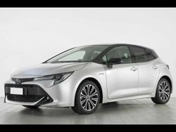 Argento Usata 2020 Toyota Corolla Style Tre volumi | 18.800 € (Buon prezzo)