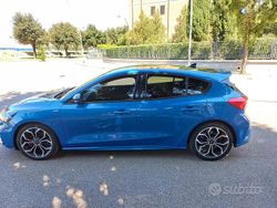 Blu Usata 2019 Ford Focus Active Tre volumi | 16.500 € (Buon prezzo)