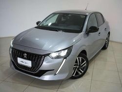 Grigio artense Usata 2022 Peugeot 208 Allure Due volumi | 11.990 € (Ottimo prezzo)