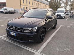 Nero Usata 2018 VW Tiguan R-line SUV | 24.000 € (Molto cara)