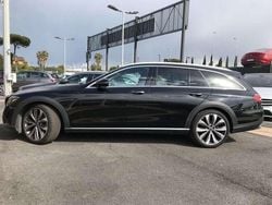 Nero Usata 2019 Mercedes E220 Premium Plus Station wagon | 35.000 €