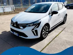 Bianco Usata 2024 Mitsubishi Colt Invite Tre volumi | 16.300 € (Buon prezzo)