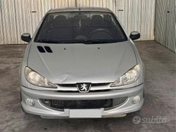 Usata 2006 Peugeot 206 CC Cabrio | 1490 € (Buon prezzo)