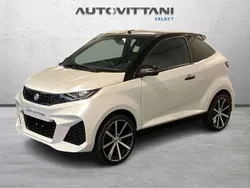 Bianco perla tetto nero Usata 2023 Aixam Coupe Coupé | 16.300 € (Buon prezzo)