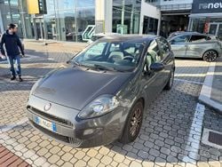 Grigio Usata 2012 Fiat Punto Lounge Tre volumi | 5490 € (Buon prezzo)