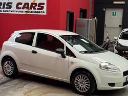 Bianco Usata 2012 Fiat Grande Punto S Due volumi | 4400 € (Buon prezzo)