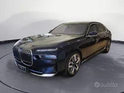 Usata 2023 BMW i7 Comfort Edition Tre volumi | 118.000 €