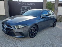 Grigio Usata 2018 Mercedes A180 Tre volumi | 17.500 € (Molto cara)