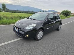 Nero Usata 2012 Renault Clio IV Tre volumi | 2990 € (Ottimo prezzo)
