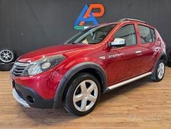 Bordeaux Usata 2012 Dacia Sandero Stepway Due volumi | 3490 € (Ottimo prezzo)