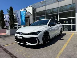 Usata 2025 VW Golf VIII R-line Plus Station wagon | 28.500 € (Buon prezzo)