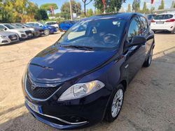 Scuro met Usata 2017 Lancia Ypsilon Silver Due volumi | 9500 € (Buon prezzo)