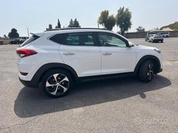 Bianco Usata 2016 Hyundai Tucson SUV | 16.500 €