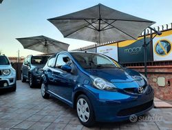 Blu Usata 2009 Toyota Aygo Due volumi | 4800 € (Cara)