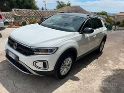 Bianco Usata 2023 VW T-Roc SUV | 25.500 € (Buon prezzo)