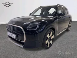 Nuova 2024 Mini Countryman Favoured SUV | 38.900 € (Super prezzo)