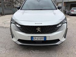 Usata 2023 Peugeot 3008 SUV | 19.900 € (Buon prezzo)