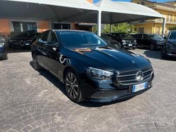 Nero Usata 2021 Mercedes E300 Tre volumi | 32.900 € (Ottimo prezzo)