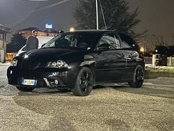 Nero Usata 2007 Seat Ibiza Tre volumi | 1500 €
