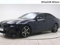Nero carbone Usata 2025 BMW 520 M Sport Tre volumi | 58.000 € (Cara)