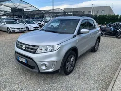 Grigio Usata 2016 Suzuki Vitara SUV | 5900 € (Buon prezzo)