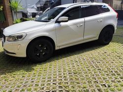 Bianco Usata 2016 Volvo XC60 SUV | 12.900 € (Buon prezzo)