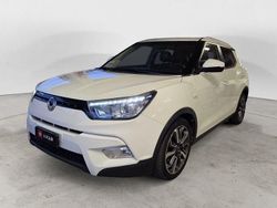 Bianco Usata 2016 Ssangyong (KGM) Tivoli SUV | 10.900 € (Cara)