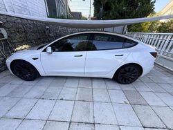 Käytetty 2021 Tesla Model 3 Performance Sedan | 33.500 € (Perustarjous)