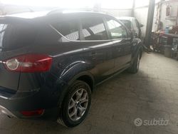 Grigio Usata 2012 Ford Kuga SUV | 6000 € (Buon prezzo)