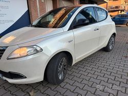 Usata 2011 Lancia Ypsilon Due volumi | 6800 € (Molto cara)
